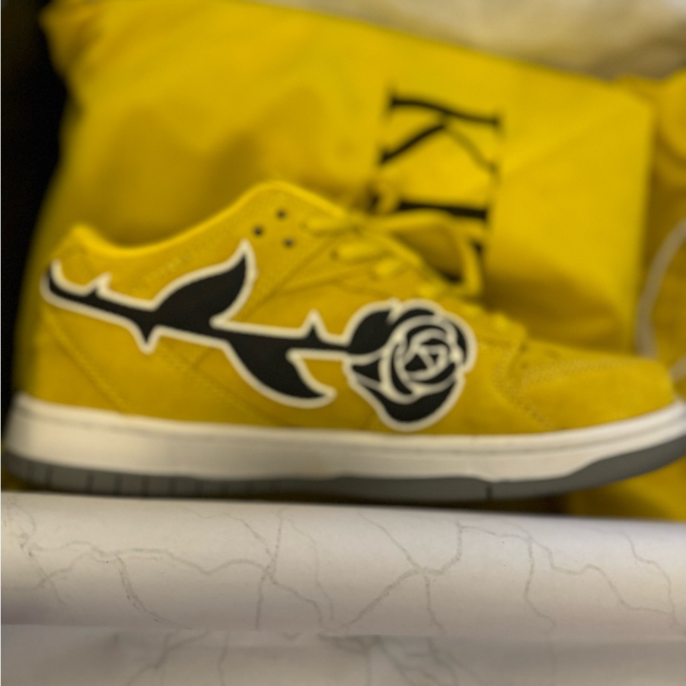 Kizo  vintage sneaker limited editions